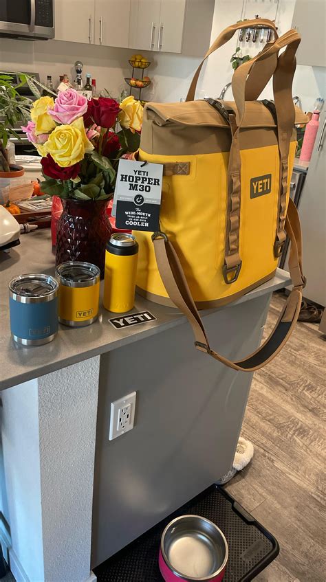 Newest yeti scoop : r/YetiCoolers