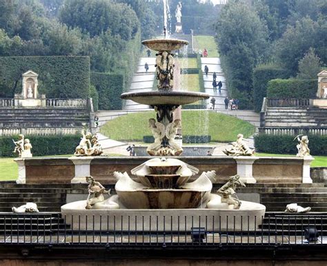 Palazzo Pitti And Boboli Gardens | Fasci Garden