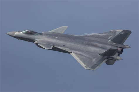 Air-Defense.net - Section actualité - Chengdu J-20 ‘Firefang’