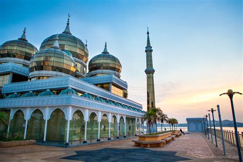 Masjid Kristal – Crystal Mosque, Kuala Terengganu, Malaysia | WT Journal