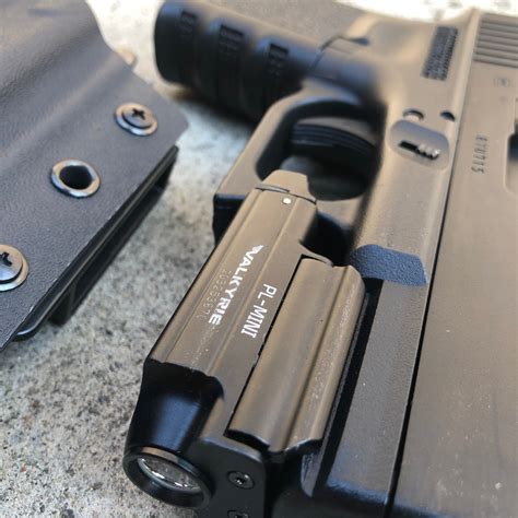 LIGHT BEARING GLOCK 19 KYDEX OWB HOLSTER FOR OLIGHT PL mini – GM Tactical