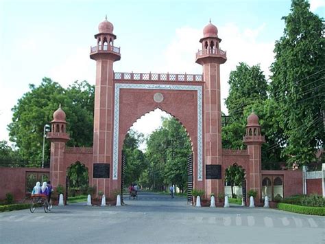 Aligarh Muslim University (AMU) Aligarh -Admissions 2024, Ranking ...