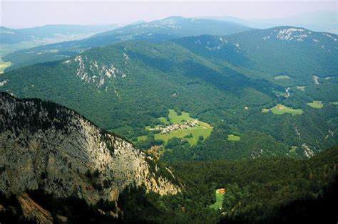 Jura Mountains | mountain range, Europe | Britannica