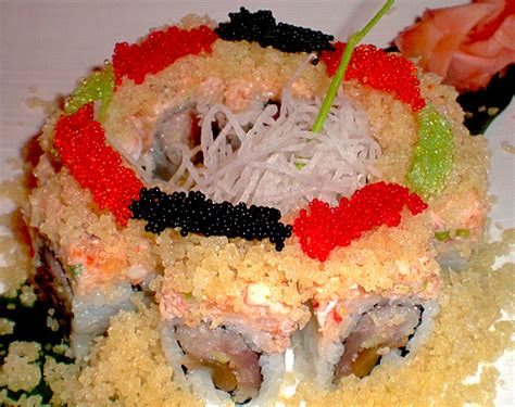 What Is Tobiko And What's Up With The Different Colors? - Food Republic