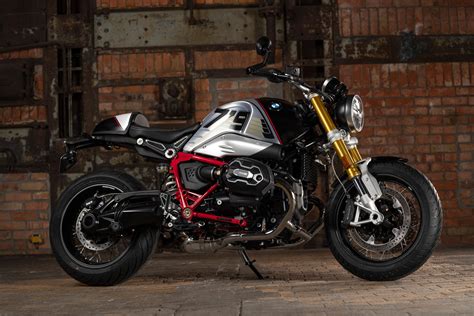 2021 BMW R nineT Racer Guide • Total Motorcycle