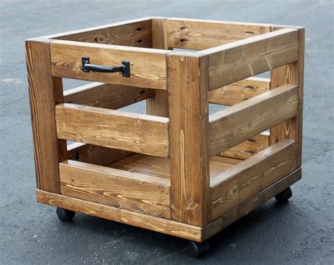 Artsybuildinglady: Storage Bin on Wheels