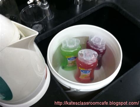 Liquid Experiments Kids Love! | Kid experiments, Science classroom ...