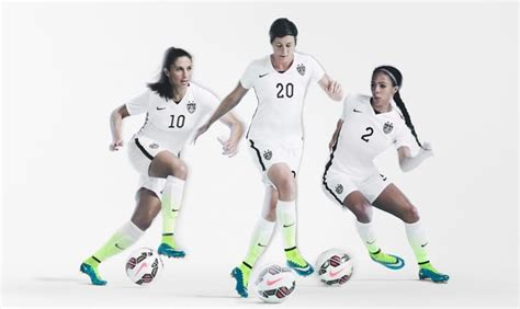 Custom Fan Gear Success: US Women's National Soccer Team Kits by Nike