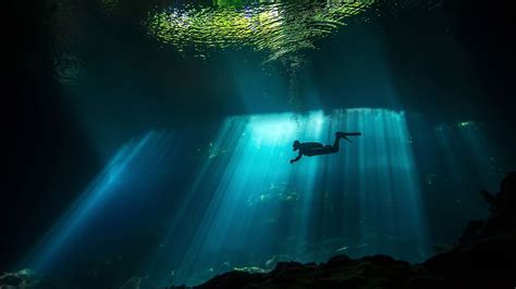 Wallpaper Diver, Sunbeam, Underwater, 4K, Travel #18736