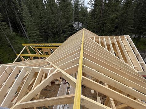 Rafter framing always looks so clean 👌🏻 : r/Carpentry