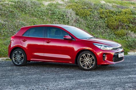 Kia Rio 1.4 Tec (2017) Review [with Video] - Cars.co.za