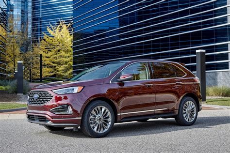 2021 Ford Edge Review - GearOpen.com