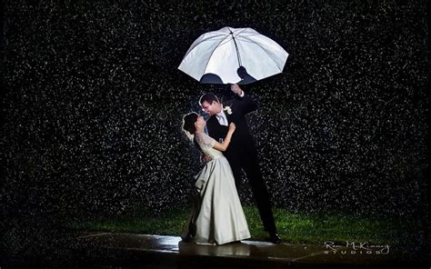 Romance Of Couple In A Rainy Night Romantic And Sad Couple