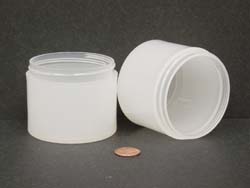  4 oz.   70 400 Clarified  Thick Wall  Plastic   Jar