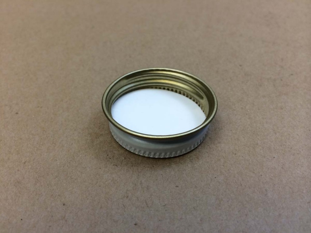  33 400   33 400 White  Round  Metal   Cap