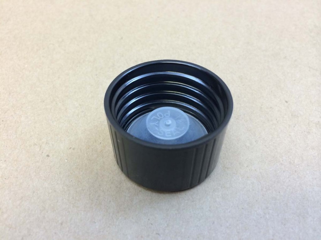     33 400 Black  Ribbed Sides/Smooth Top
  Plastic   Cap