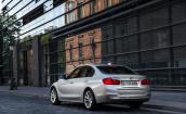 2016 BMW 330e - plug-in hybrid car, low CO2 emission