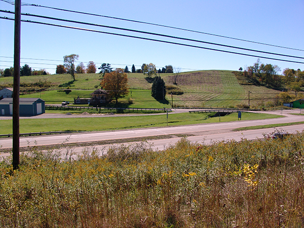 Route 40 at Shaw Road, east of Cambridge