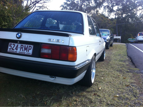 BMW E30 318I Slammed