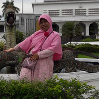 Erna Halid