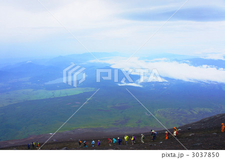 富士登山（吉田ルート下山道） 3037850