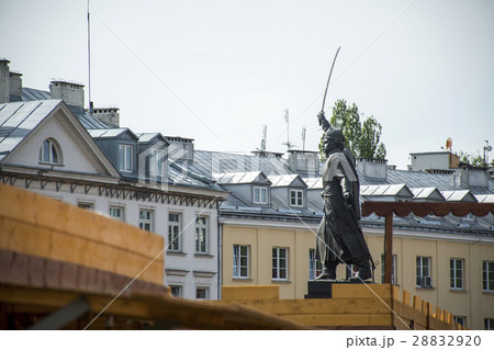 warsaw city in poland house background Statue in 28832920