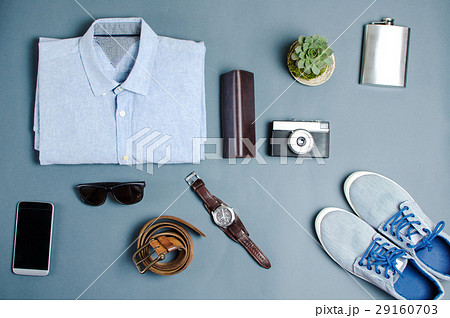 Male clothes and fashion accessories flatlay 29160703