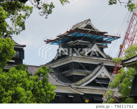 平成28年熊本地震から1年後、修復中の熊本城 79811782