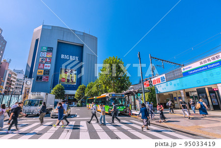 日本の東京都市景観　高田馬場駅前を望む 95033419