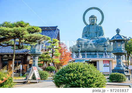 秋の高岡大佛　富山県高岡市 97203837