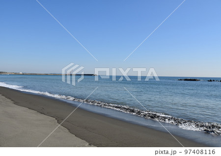 秋の湘南ひらつかビーチパーク　投げ釣り 97408116