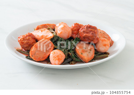 Stir Fried Fish Balls with Yentafo Sauce 104855754