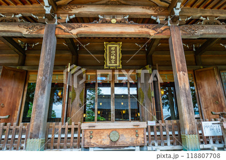 岐阜県高山市桜町　櫻山八幡宮（高山祭として広く知られている）　拝殿 118807708