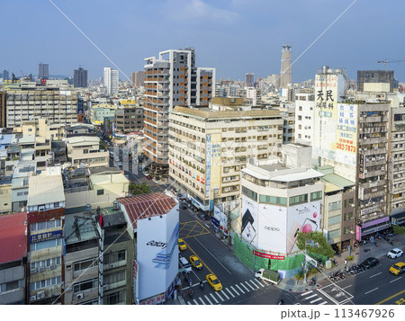 台湾 高雄 七賢一路・林森一路周辺の街並み / Kaohsiung, Taiwan 113467926