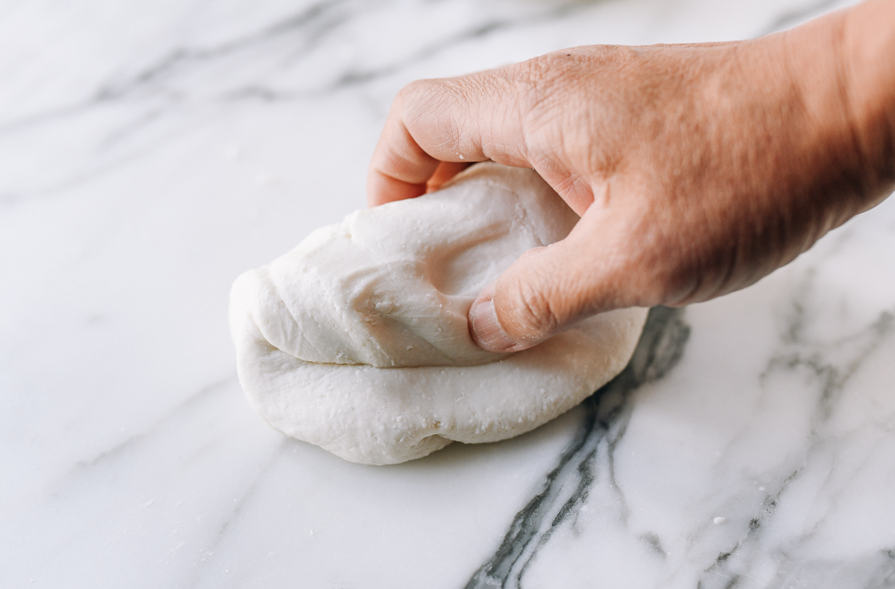 Glutinous rice flour dough