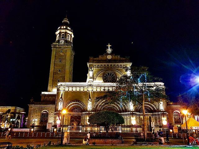 The official countdown to Christmas starts with Simbang Gabi 9 days before, with a mass on each day