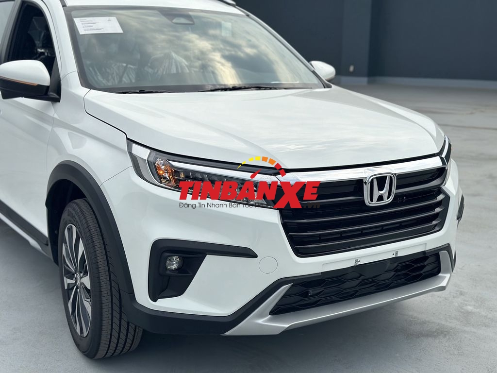 Honda BR-V 2024 : Khuyến mãi lên đến 50% LPTB