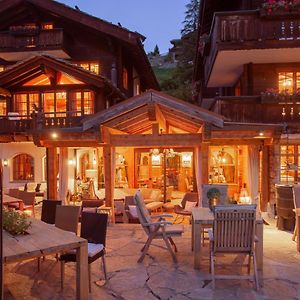 Hotel Berghof Zermatt Exterior photo