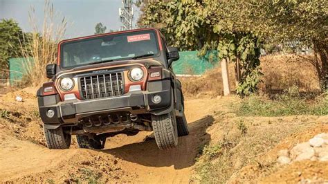 Mahindra Thar Vs Jeep Wrangler Detailed Comparison Spinny