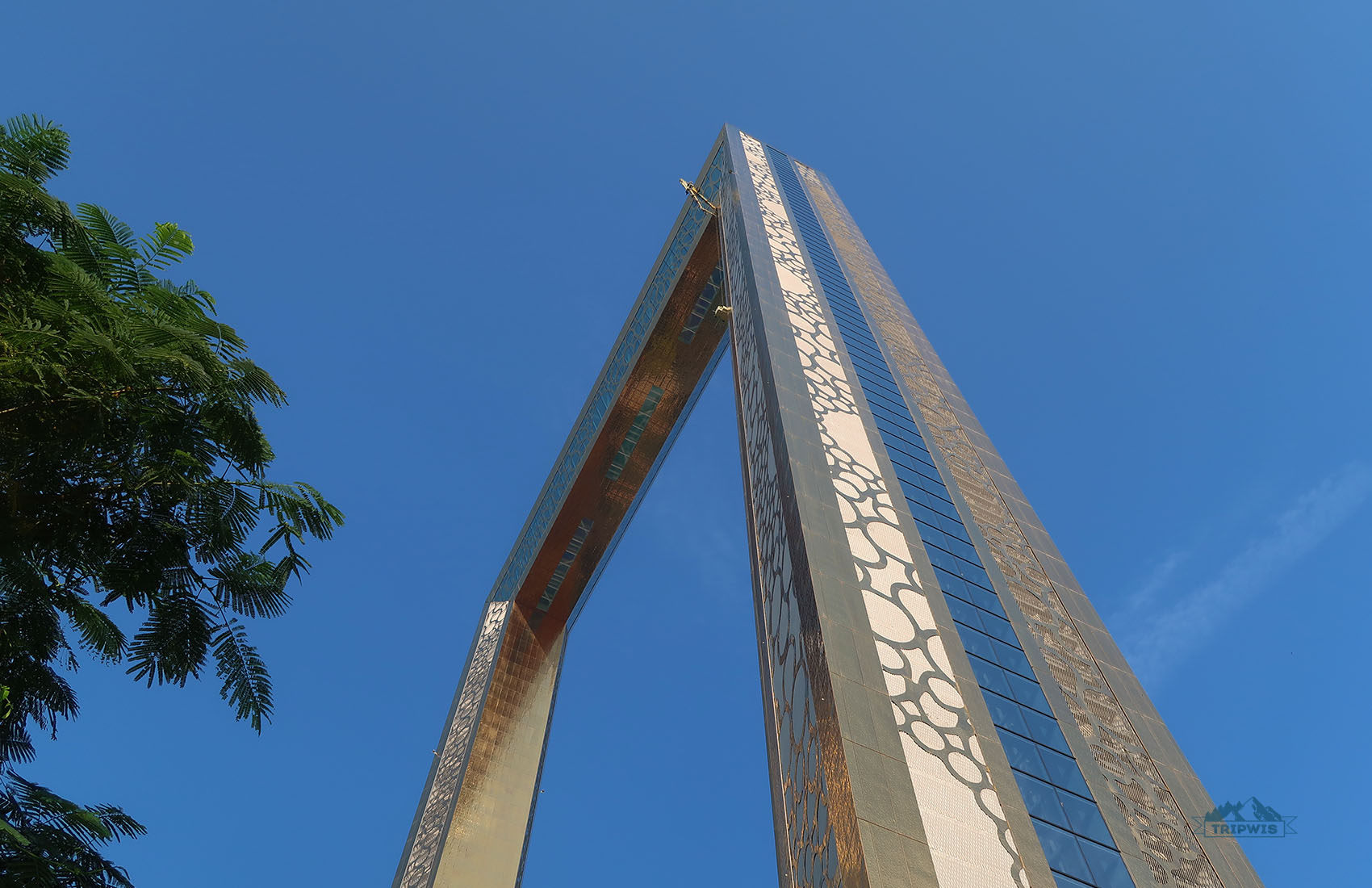 dubai frame height