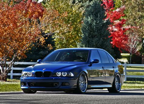 Bmw E39 M5 With Full Dinan Exhaust Sounds Good Autoevolution