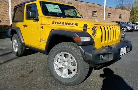 New 2021 Jeep Wrangler Islander 4x4 Forest Park Il