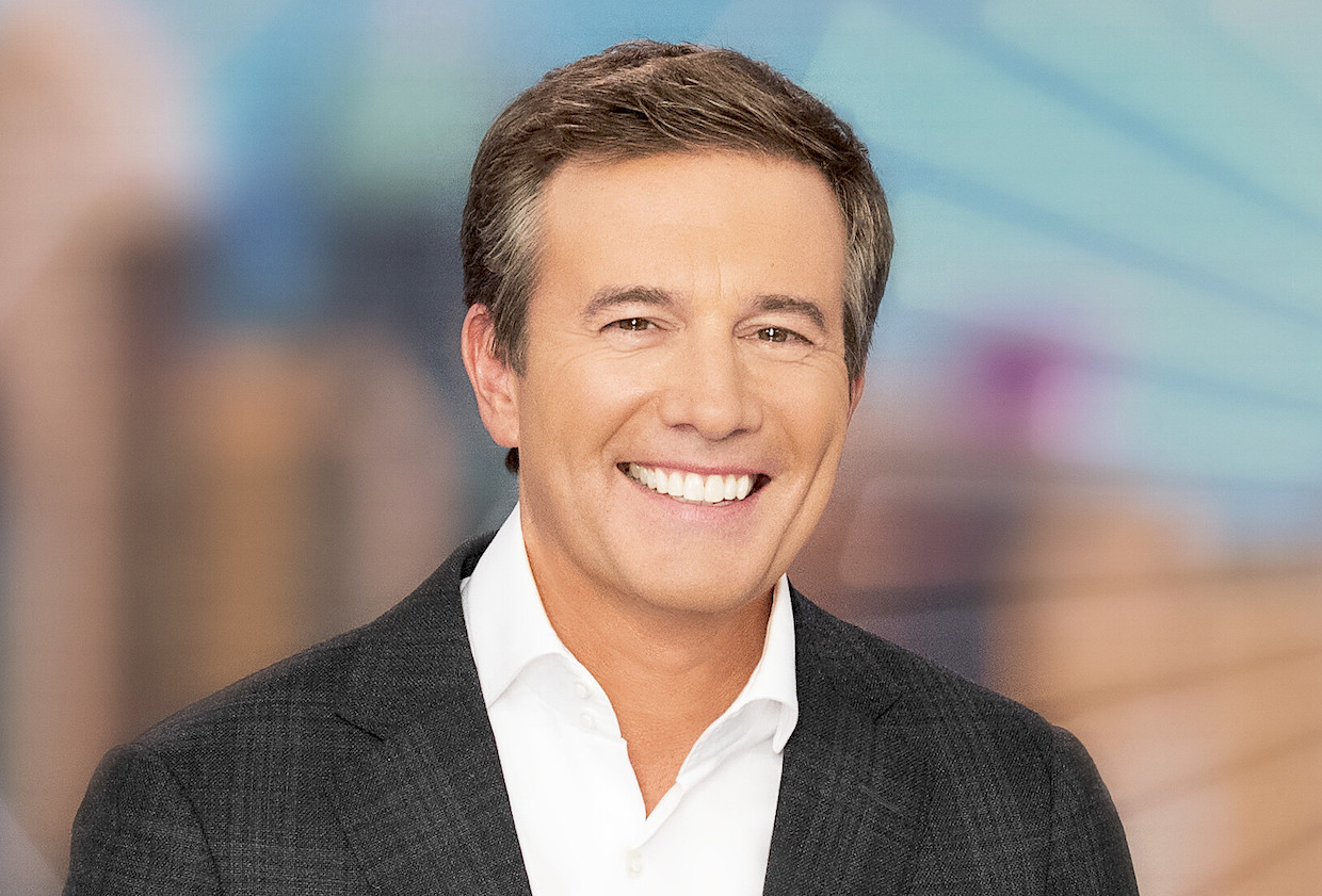 Jeff Glor Leaving CBS News Saturday Morning Host