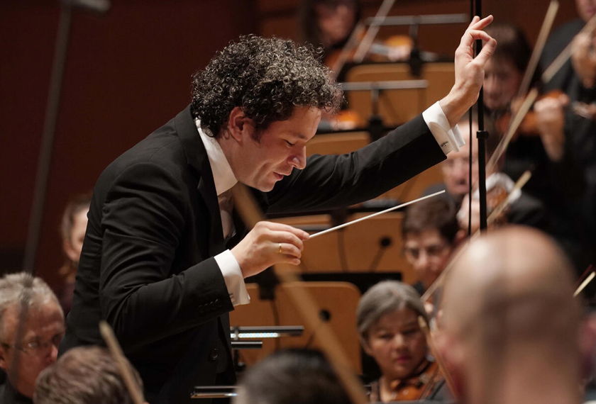 Día de Los Muertos with Dudamel artwork