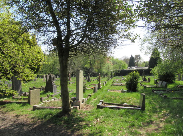 File:Lickey Cemetery - geograph.org.uk - 6452274.jpg