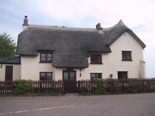 File:Burrow Cottage - geograph.org.uk - 1841849.jpg