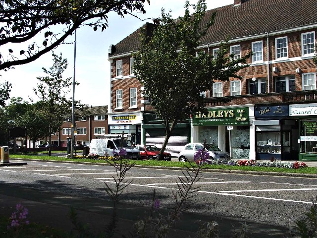 File:Shops in Cockfosters - geograph.org.uk - 50969.jpg