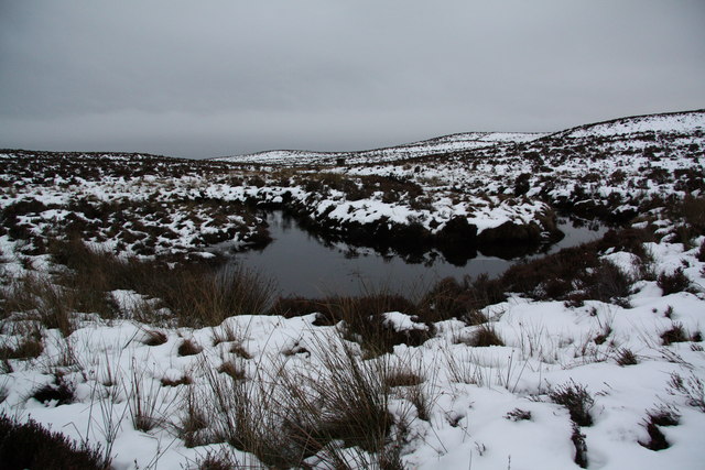 File:Baden oxbow - geograph.org.uk - 1137610.jpg