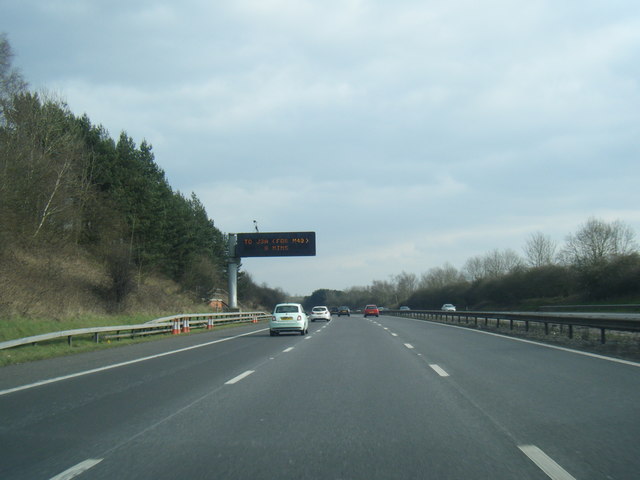 File:M42 north of Blackwell - geograph.org.uk - 4849903.jpg