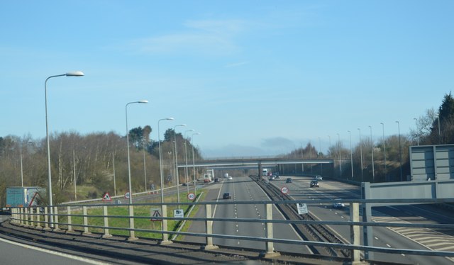 File:M5, northbound - geograph.org.uk - 4461581.jpg